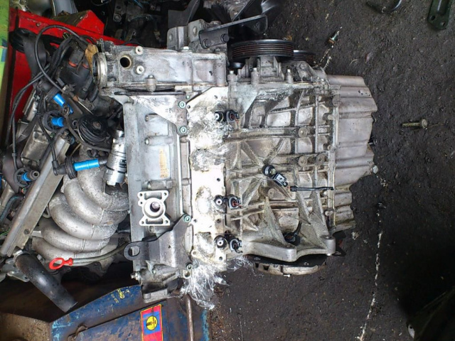 Двигатель VW GOLF 5 1.4 FSI 03- BKG