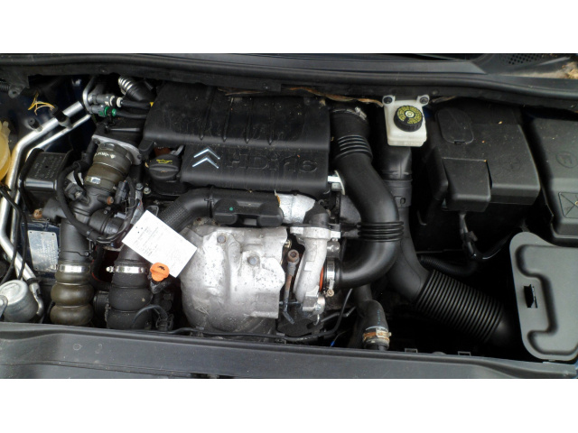 Двигатель Citroen C4 1.6 HDI 66KW w машине