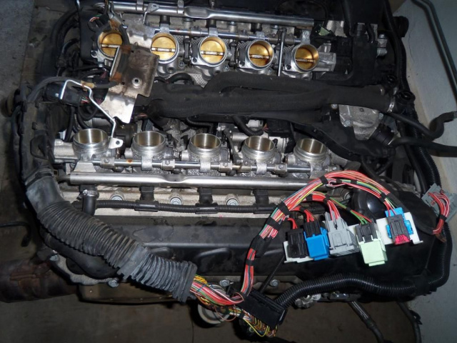 Двигатель в сборе BMW M5 M6 M-POWER E60 E61 E63 V10