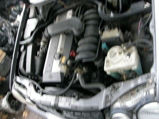 MERCEDES E 210 320 24V двигатель гарантия