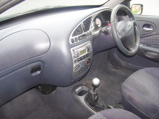 Ford Puma Ka Eskcort 1.4 2001г. двигатель drzwi