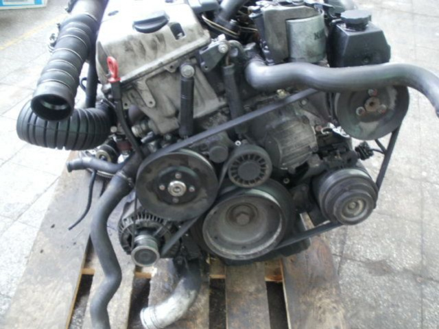 MERCEDES E 210 C 202 2.5TD 250TD двигатель 605 960