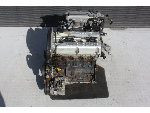 Двигатель HYUNDAI SANTA FE 2.4 16V 01-06 G4JS