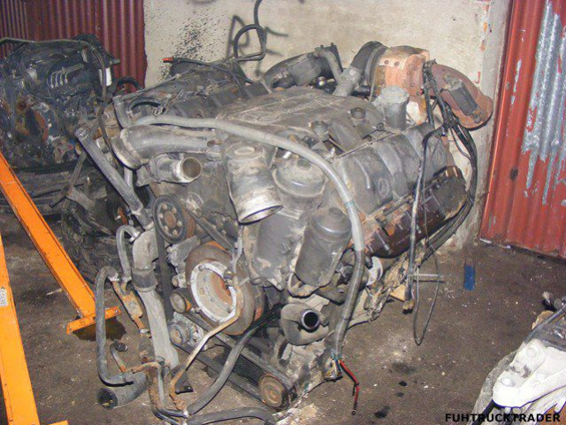 Двигатель Mercedes Actros 1843 430kM EURO2 OM501 V6