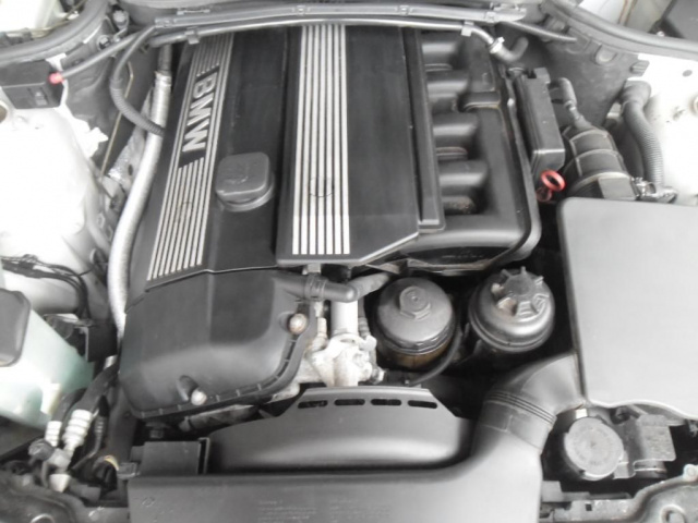 Двигатель BMW E46 325 M54 2, 5 без навесного оборудования состояние отличное 02г..