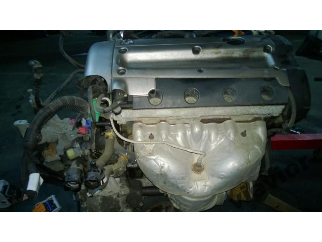Двигатель Peugeot 407 2, 2 16V бензин
