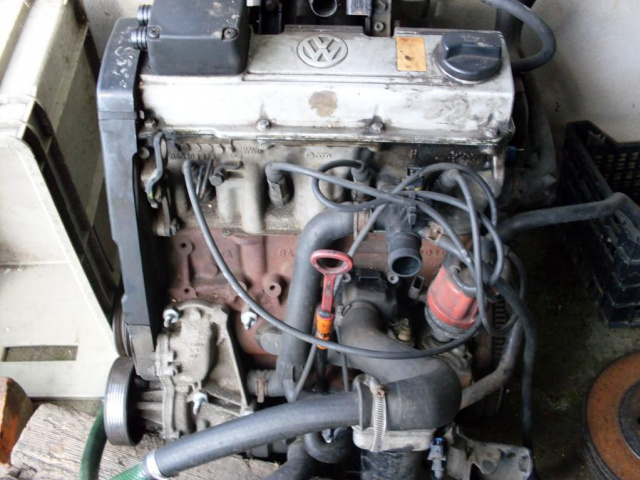 Двигатель VW 2.0i 2E