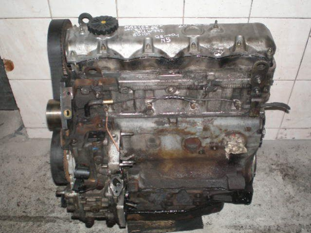 RENAULT MASTER 2.5 2, 5 D 00 80 л.с. двигатель