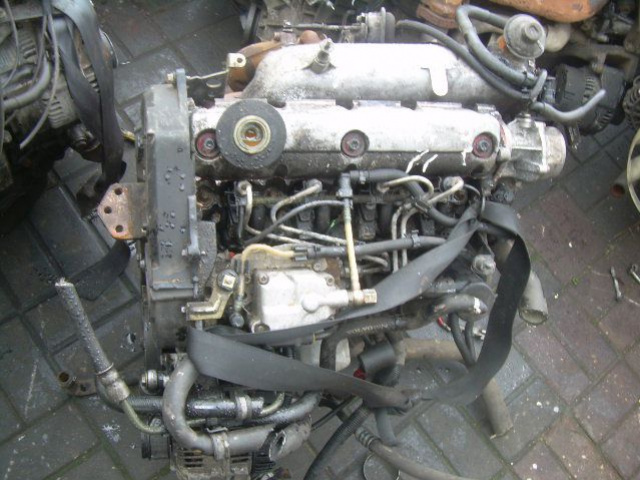 VOLVO S40 RENAULT MEGANE CARISMA двигатель 1.9 DTI