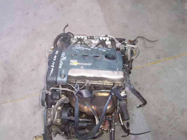 RENAULT LAGUNA ESPACE SHAFRANE 99г. 3.0 V6 - двигатель