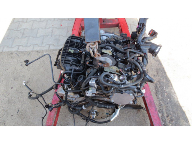 AUDI A4 A5 Q5 1.8TFSI двигатель в сборе модель CJE