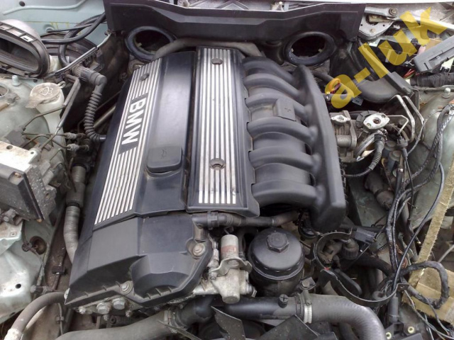 Двигатель + коробка передач BMW 2.5, 523, 523i e39 e38