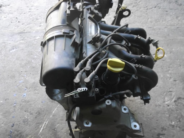 Двигатель RENAULT TWINGO II 1, 2 8 V D7FA800