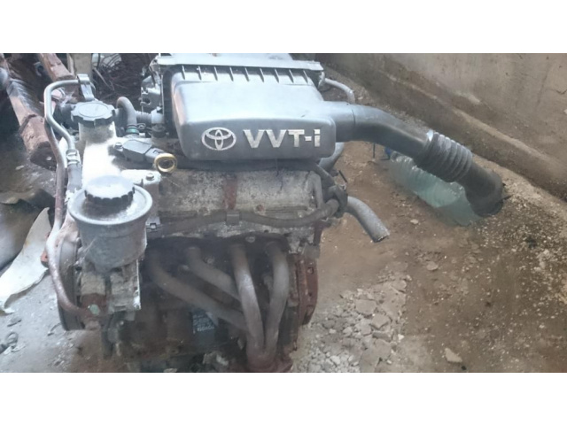 Двигатель TOYOTA YARIS 1.0 VVT-i