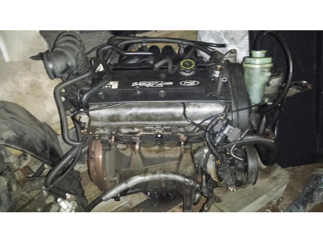Двигатель в сборе ford focus 1.6 16V FYDA