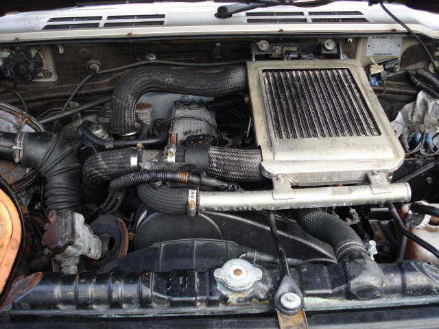 Mitsubishi Pajero II 1995 2, 5tdi двигатель