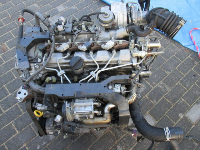 Двигатель голый без навесного оборудования TOYOTA RAV 4 T25 2.2 D-CAT 2AD