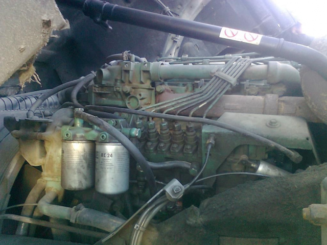 Двигатель volvo FL 6 + коробка передач zf 98г..