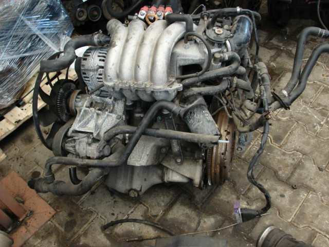 Двигатель Audi A4 B5 1, 8B 5V ADR