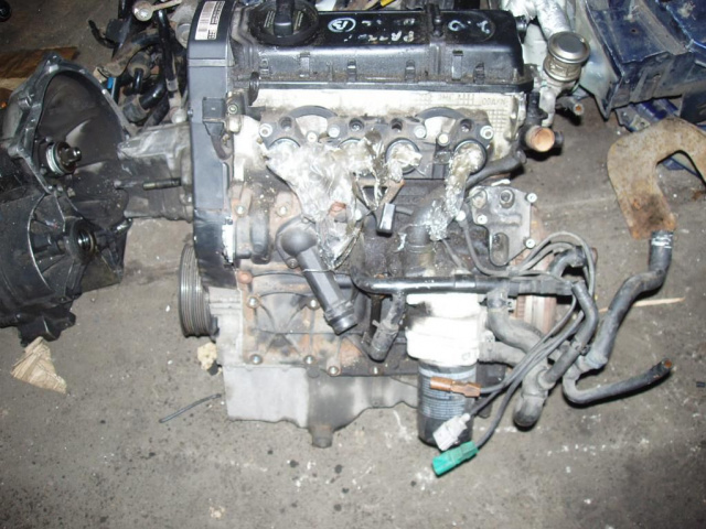 Двигатель VW PASSAT 2.0 B5 FL AZM