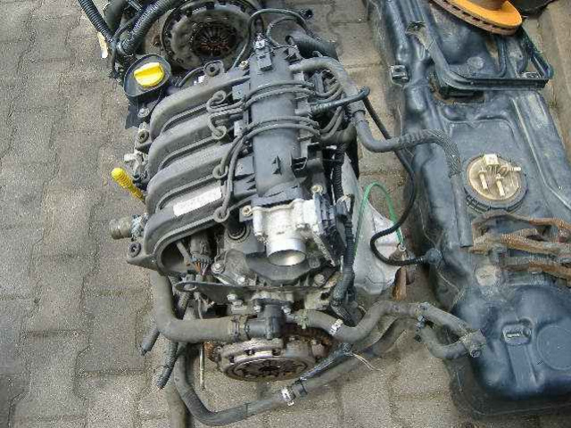 RENAULT CLIO MODUS KANGOO двигатель 1.2 бензин D4F