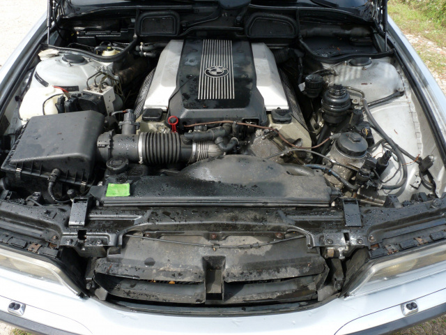 BMW 7 E38 двигатель 4.4 M62 в сборе