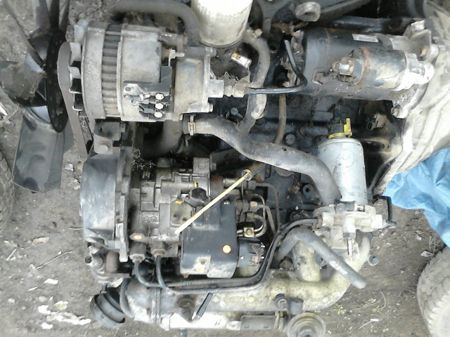 Двигатель в сборе коробка передач Ford Transit V 2.5 TDI