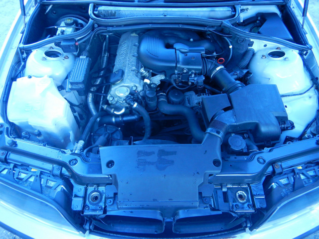 Двигатель 1.9 M43 194E1 BMW 318i E46 W машине ODPALA