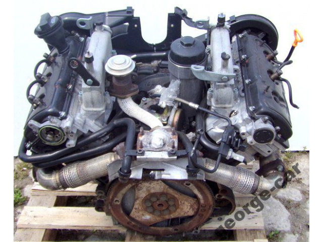 AUDI A4 B5 99г. 2.5TDI V6 150 л.с. двигатель AKN 275000KM