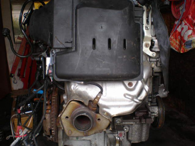 Двигатель 1, 6 16 V RENAULT CLIO KANGOO