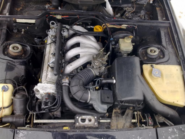 PORSCHE 944 двигатель
