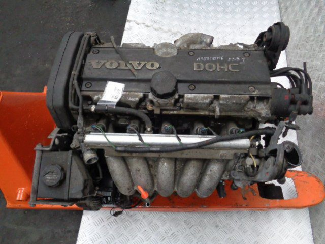 VOLVO 850 2.4 R5 двигатель в сборе