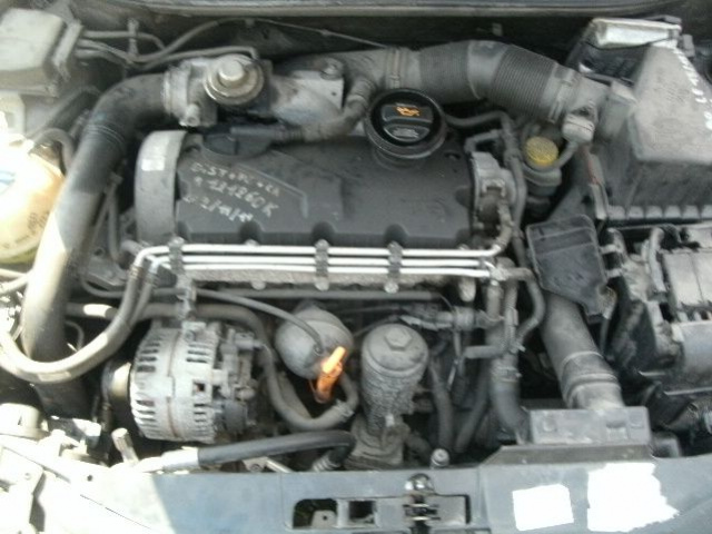 Двигатель SEAT IBIZA, VW, SKODA 1, 9 TDI AXR, 2006 год