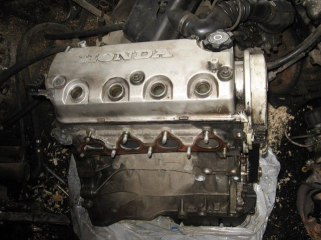 Двигатель Honda Civic 1.5 vtec -e 16 V