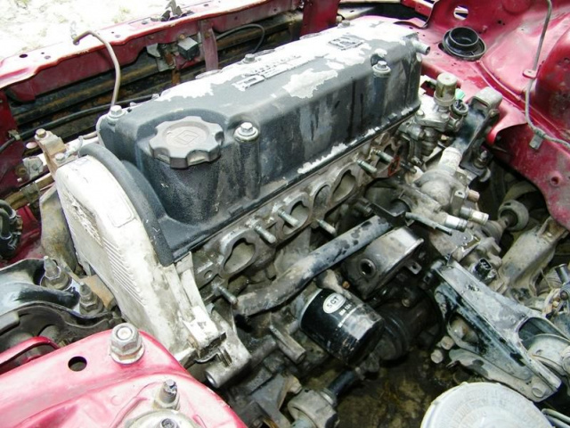 Двигатель Honda Civic CRX V- tec D16Z6 состояние отличное 5w40