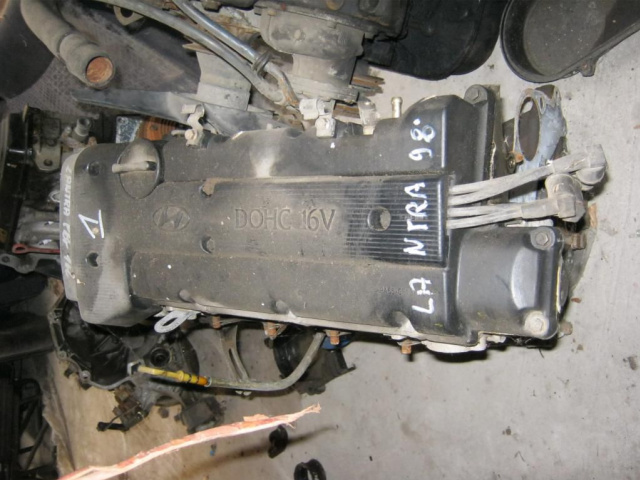 Двигатель HYUNDAI LANTRA DOHC 1, 6-16V 1998г.
