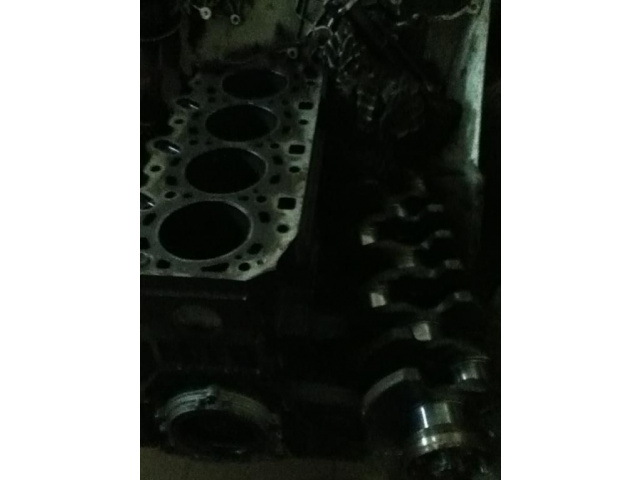Двигатель ROZNE запчасти HYUNDAI H1 2004r. 2.5CRDI