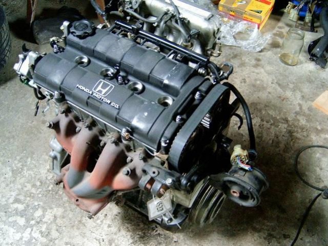 Двигатель Honda CRX 2gen Civic 1.6 D16Z5 D16A9 DOHC