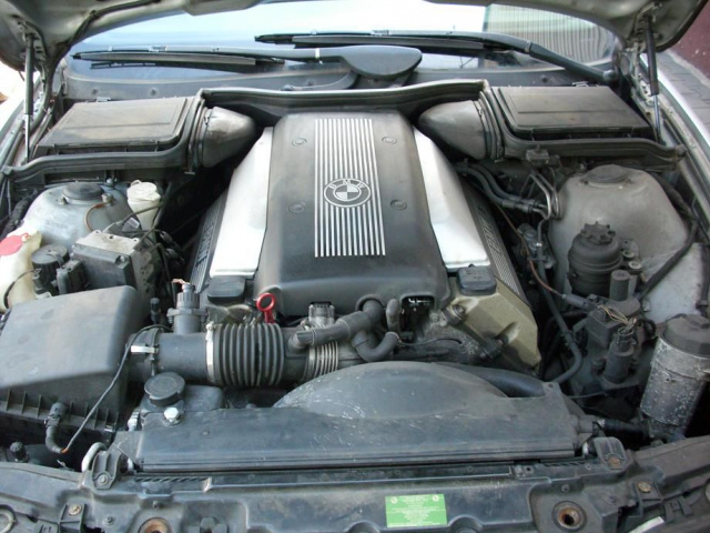 Двигатель 535 735 M62B35 3.5 BMW e39 e38