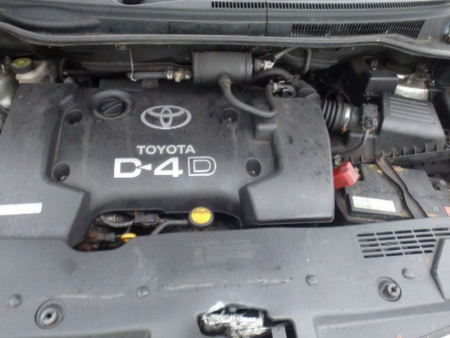 Toyota Corolla Verso Avensis 2, 0 D4D двигатель Komple