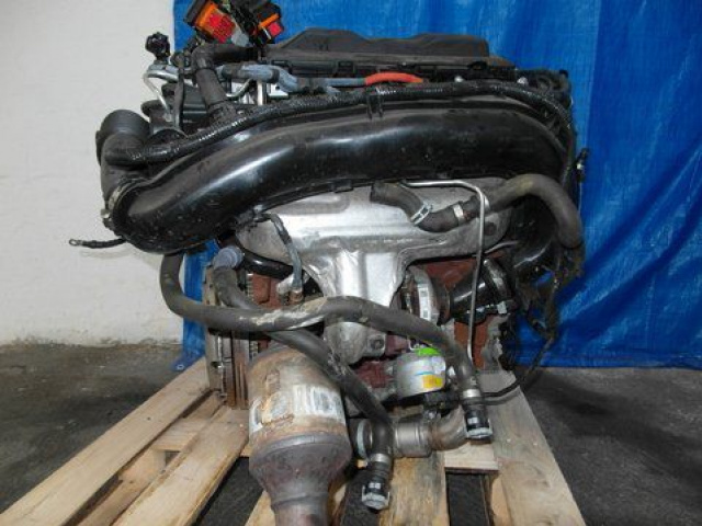 Двигатель FORD 2.0 TDCI KUGA MK2 MONDEO в сборе UFMA
