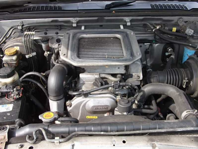 Двигатель Nissan Navara D22 2.5 DI DCI 2003