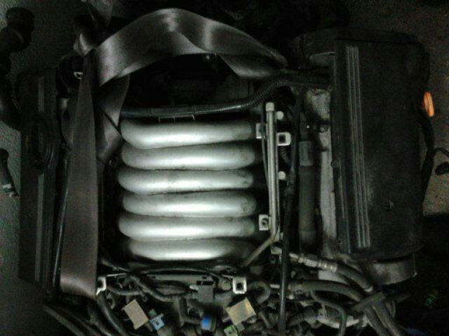 Audi A6 2.4 BDV 17OKM двигатель