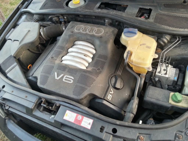 Audi A4 B5 ПОСЛЕ РЕСТАЙЛА Passat Suberb двигатель 2.8 APR V6