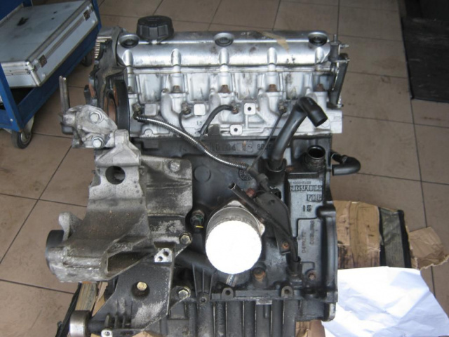 Двигатель VOLVO S40 V40 1.9 TD 95 KM D4192T2 FDP