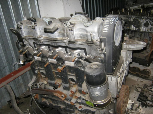 Двигатель HYUNDAI LANTRA CRDI 2, 0 2003г.