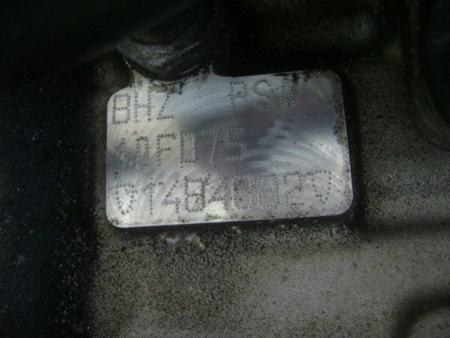 Peugeot 206 1.4HDI двигатель 8HZ 10FO75