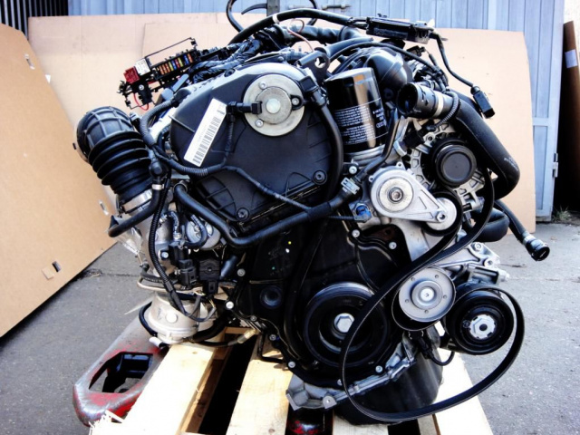 AUDI A4 A5 1.8 TFSI двигатель в сборе + коробка передач
