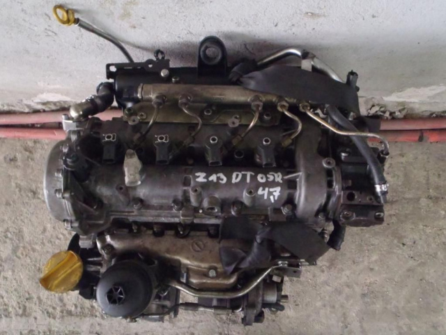 Двигатель OPEL CORSA COMBO MERIVA 1, 3 CDTI Z13DT 05г..