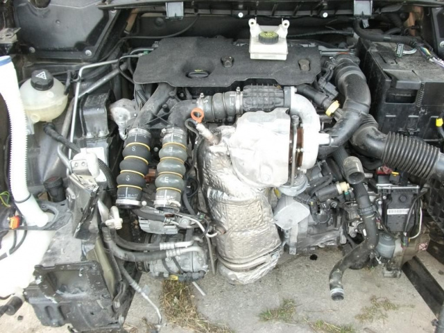 Двигатель Peugeot Citroen C4 Picasso 1.6 HDI 2011r